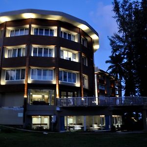 Sinclairs Bayview Hotel Port Blair Exterior photo