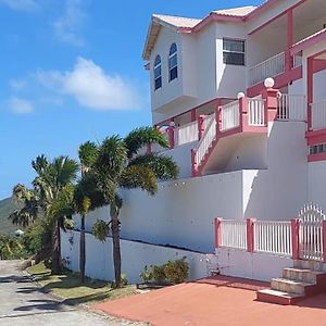 Cliff-Villa Basseterre Exterior photo