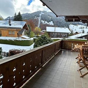 Luxury Flat Close To Park Hotel In Gstaad Exterior photo