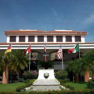 Celuisma Playa Dorada All Inclusive Hotel Puerto Plata Exterior photo