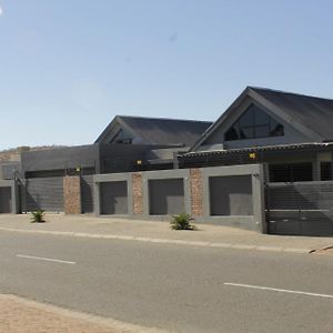 Lap 1 Guest House Windhoek Exterior photo