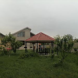 Ailənizlə Birlikdə Goezəl Məkanda Dincəlin Villa Quba Exterior photo