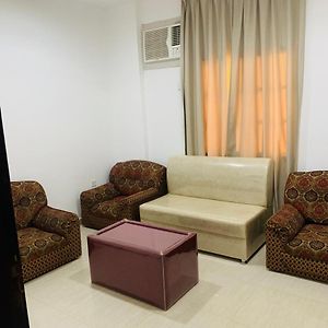 Bnaia Almla Llshkk Almfrosha Apartment Salalah Exterior photo