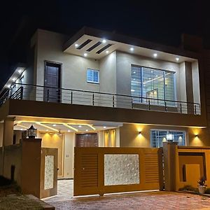 Penthouse Suite Rawalpindi Exterior photo