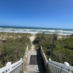 A Step From The Beach Apartment Pine Knoll Shores Exterior photo