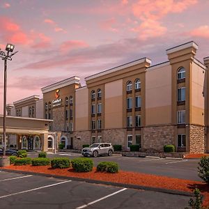 Comfort Inn & Suites East Hartford - Hartford Exterior photo