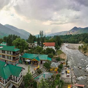 Hot Stuff Hotel Rooms & Restaurant Riverside Resort Pet Friendly Manali  Exterior photo