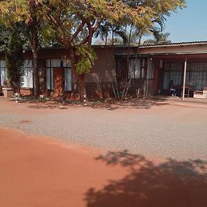 Willmore Guesthouse And Accommodation Mokopane Exterior photo