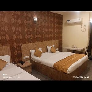 Hotel Nav Bharath Residency Secunderabad Exterior photo