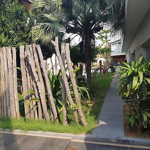 Hotel Atlantys Abidjan Exterior photo