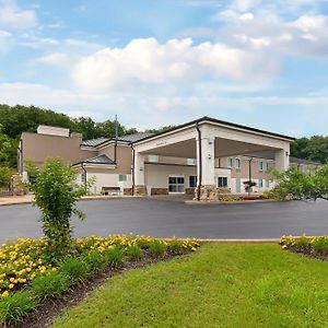 Holiday Inn Express Hurricane Mills Waverly, An Ihg Hotel Exterior photo