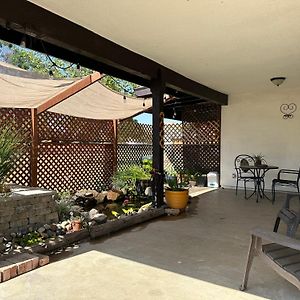 Whispering Pines Bungalow - Oak Creek Ranch Apartment Exeter Exterior photo