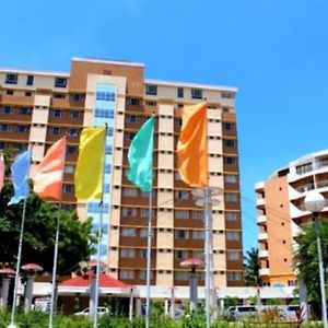 Egi Resort And Hotel Lapu-Lapu City Exterior photo