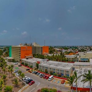 Posada De Tampico Hotel Exterior photo