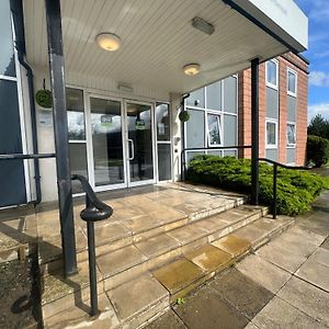 Go2 Glasgow Cumbernauld Hotel Exterior photo