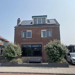 Vrijstaande Woning Aan Het Water Villa Lisserbroek Exterior photo