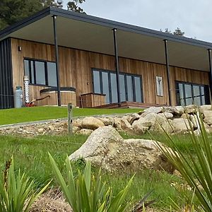 Fenian Retreat Villa Karamea Exterior photo