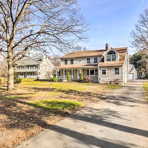 Charming Seekonk Home Pets Welcome! Exterior photo