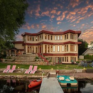 Minnesota Lakehouse Retreat New Brighton Exterior photo