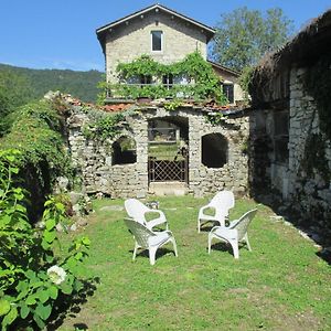 Gite L'Evidence Guest House Cerdon  Exterior photo