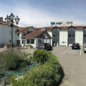 Ibis Budget Agen Hotel Le Passage  Exterior photo