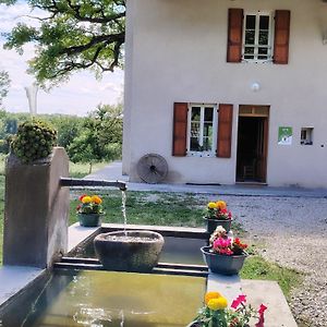 Gite Le Vieux Chene Villa Lhuis Exterior photo