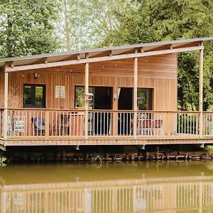 Le Chant Des Oiseaux - Chalet Villa Saint-Lo Exterior photo