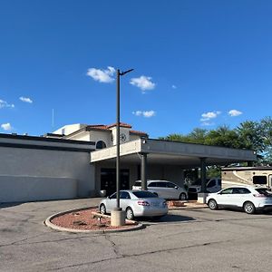 Motel 6 Tucson, Az Airport Kino Sports Complex Exterior photo