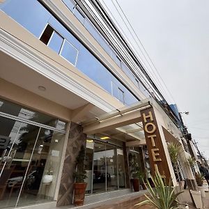 Darling Hotel Ciudad Del Este Exterior photo