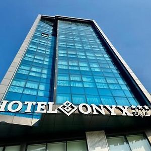 Onyx By Luna Hotel Oran Exterior photo