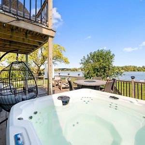 Cross Lake Retreat With Hot Tub & Stunning Views Villa Antioch Exterior photo