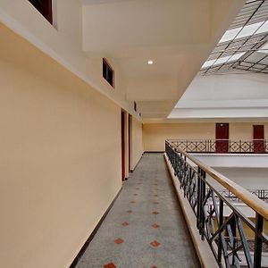 Hotel O Century Park Kasaragod Exterior photo