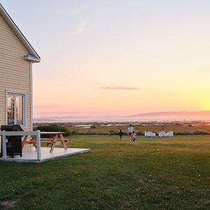 Maison Fleuve - Kamouraska Villa Sainte-Helene-de-Kamouraska Exterior photo