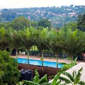 Kavumba Recreation Centre And Zoo Hotel Wakiso Exterior photo