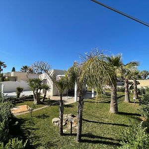 Villa Con Patio Sul Mare Lido Signorino Exterior photo