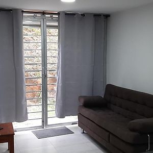 Apartamento Comodo A 15 Minutos Del Aeropuerto Jmc Apartment Rionegro Exterior photo