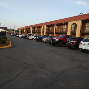 Days Inn By Wyndham Caddo Valley Arkadelphia Exterior photo