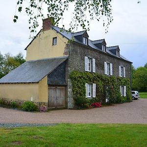 Domaine De La Basse Orme Bed & Breakfast Les Iffs Exterior photo