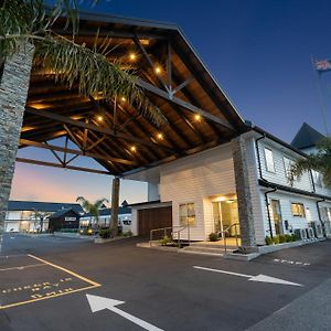 Newina Rotorua Hotel Exterior photo