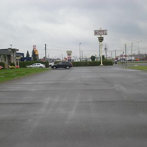 Motel Vaudreuil Exterior photo