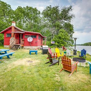 Rock River Hideaway On Private 5-Acre Island! Villa Oregon Exterior photo