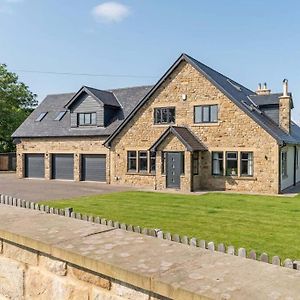 Oakfield Lodge Newcastle upon Tyne Exterior photo