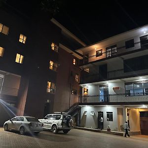 Jinna Suites Hotel Uganda Martyrs' Shrine Mukono Town Exterior photo