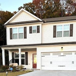 House On The Hill Villa Wake Forest Exterior photo