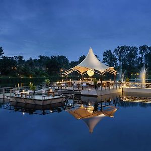 Banyan Tree Phuket Hotel Bang Tao Beach  Exterior photo