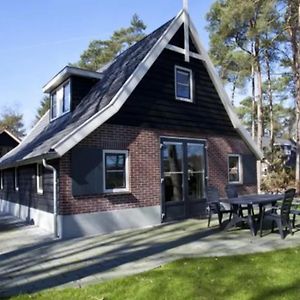 Nice Villa With Dishwasher Otterlo Exterior photo