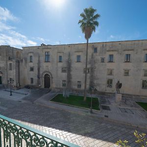 San Domenico Suite Cavallino Exterior photo