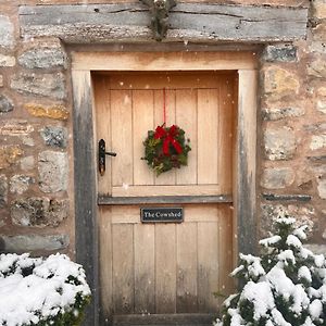 The Cowshed Bed & Breakfast Llangollen Exterior photo