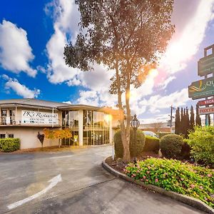 Quality Hotel Melbourne Airport Exterior photo