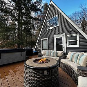 New! Cozy & Modern A-Frame In The Woods W/Hot Tub Villa Tamworth Exterior photo